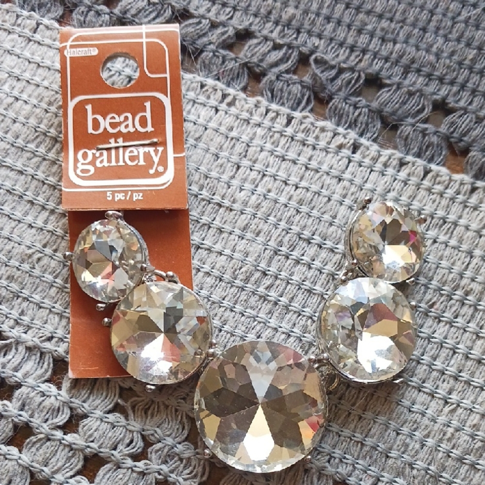 Large Clear Faceted Crystal Pendant with Silver Settings NWT